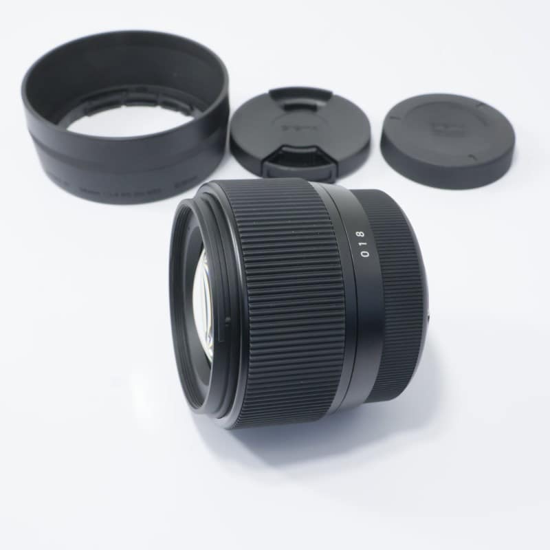 56mm F1.4 DC DN | Contemporary マイクロフォーサーズマウント
