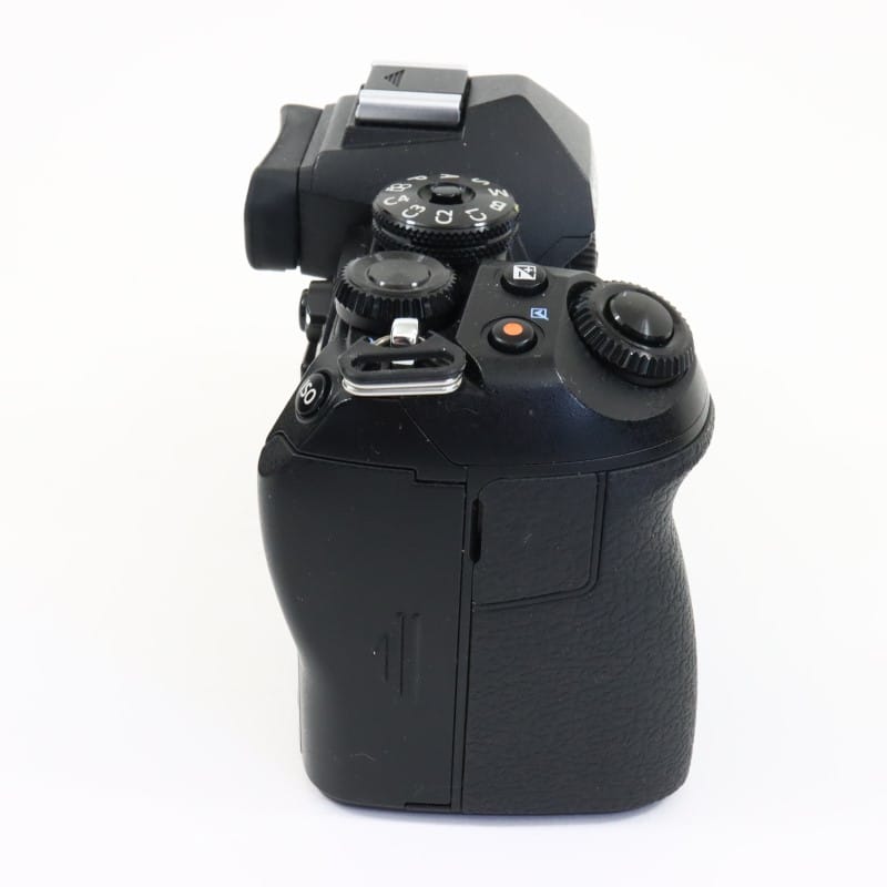 OM-D E-M1 Mark III ボディー