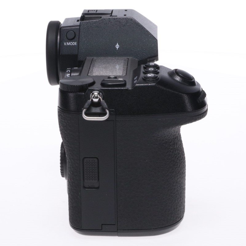 LUMIX DC-S1