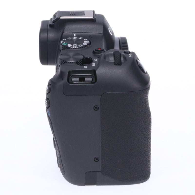 EOS R8 ボディー