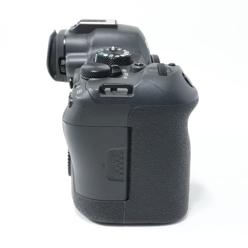 EOS R6 Mark II ボディー