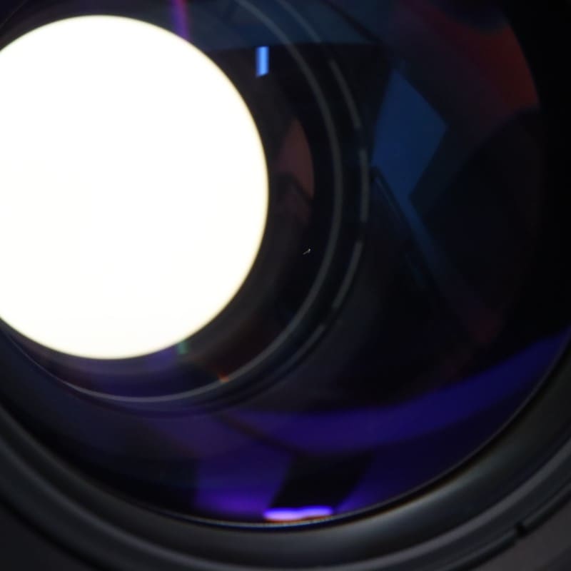 CP.2 85mm/T2.1 EF Feet [Compact Prime CP.2 EFマウント フィート表示]