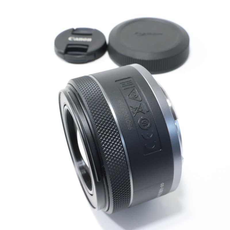 RF50mm F1.8 STM