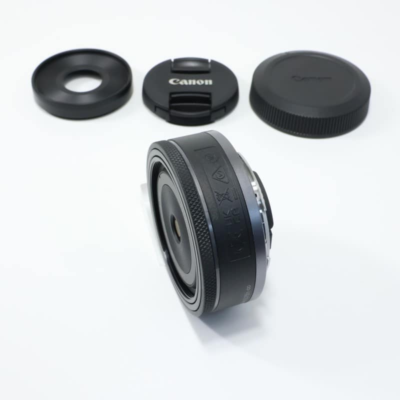 RF28mm F2.8 STM