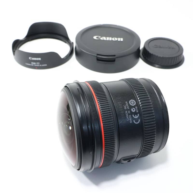 EF8-15mm F4L フィッシュアイ USM