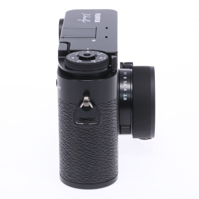 X half (FUJIFILM X-HF1) ブラック