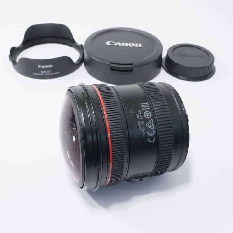 EF8-15mm F4L フィッシュアイ USM