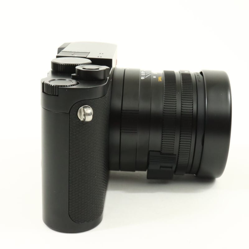 Leica Q2