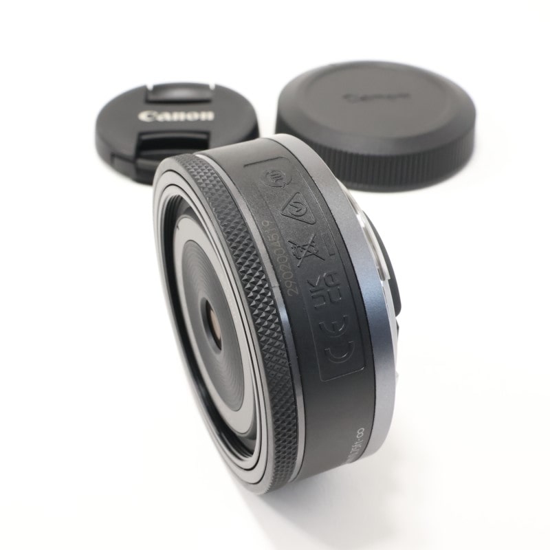 RF28mm F2.8 STM