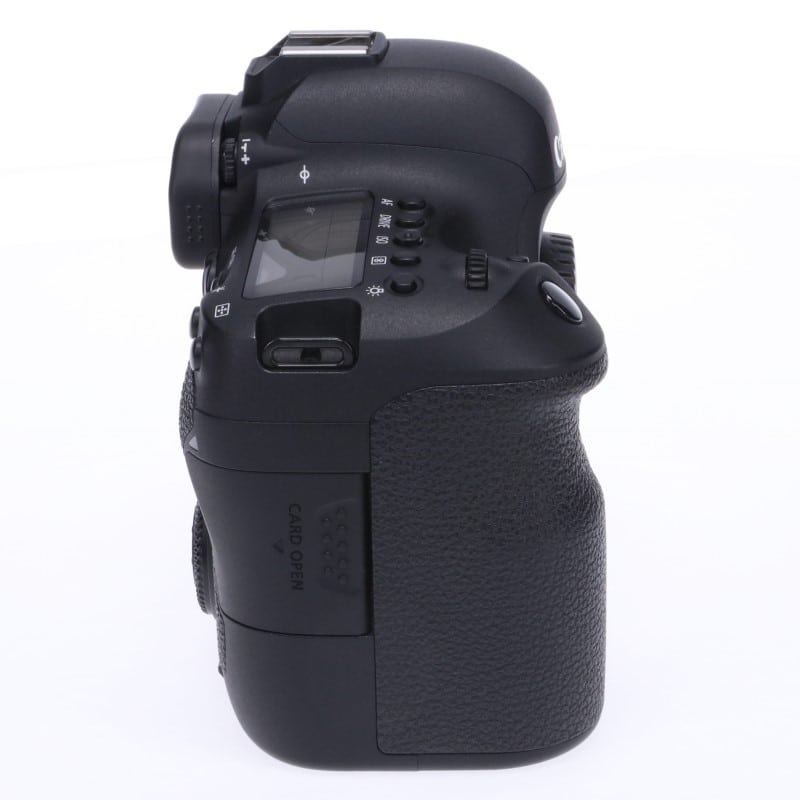 EOS 6D Mark II ボディー