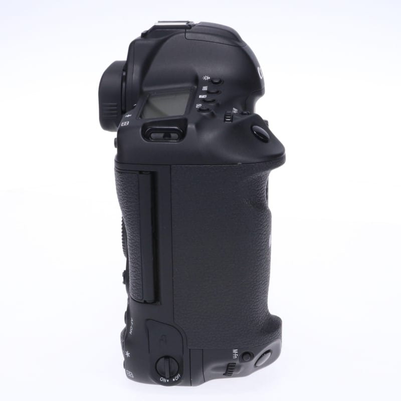 EOS-1D X Mark II ボディー
