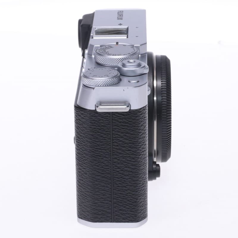X-E4 シルバー