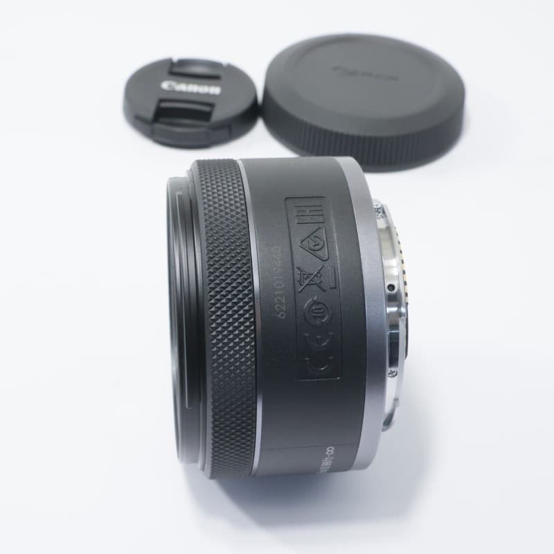 RF50mm F1.8 STM