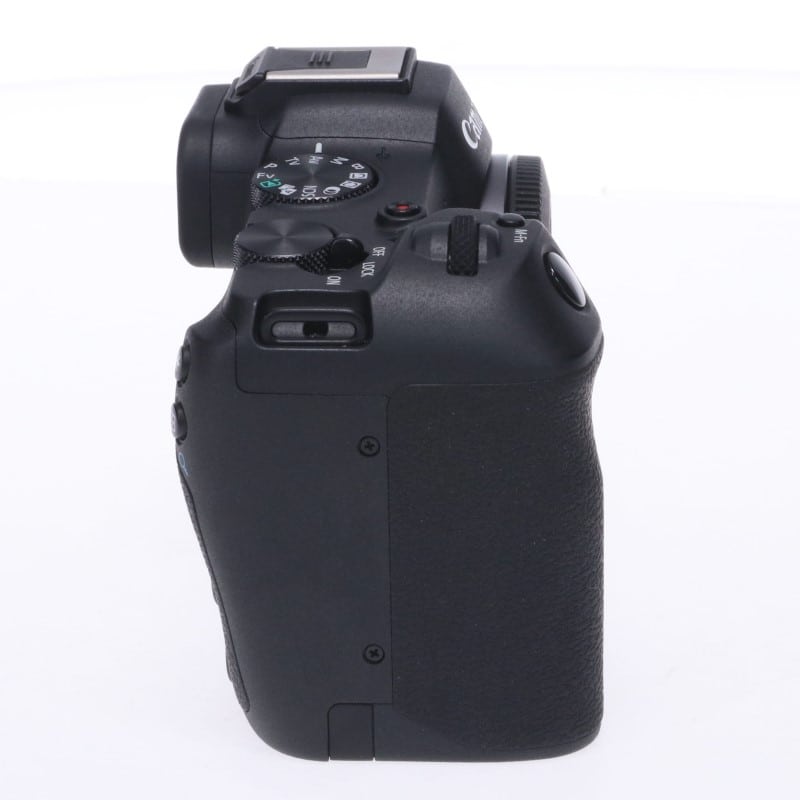 EOS R8 ボディー