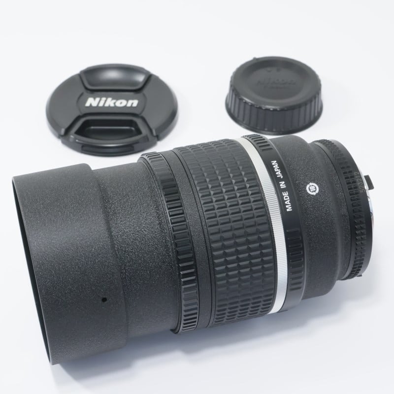 Ai AF DC-Nikkor 135mm f/2D