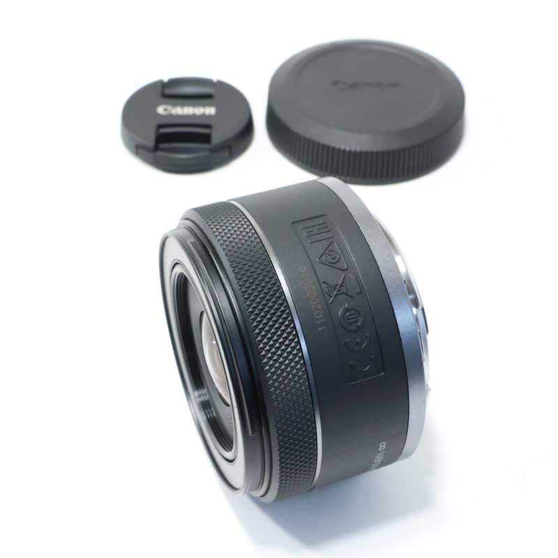 RF16mm F2.8 STM