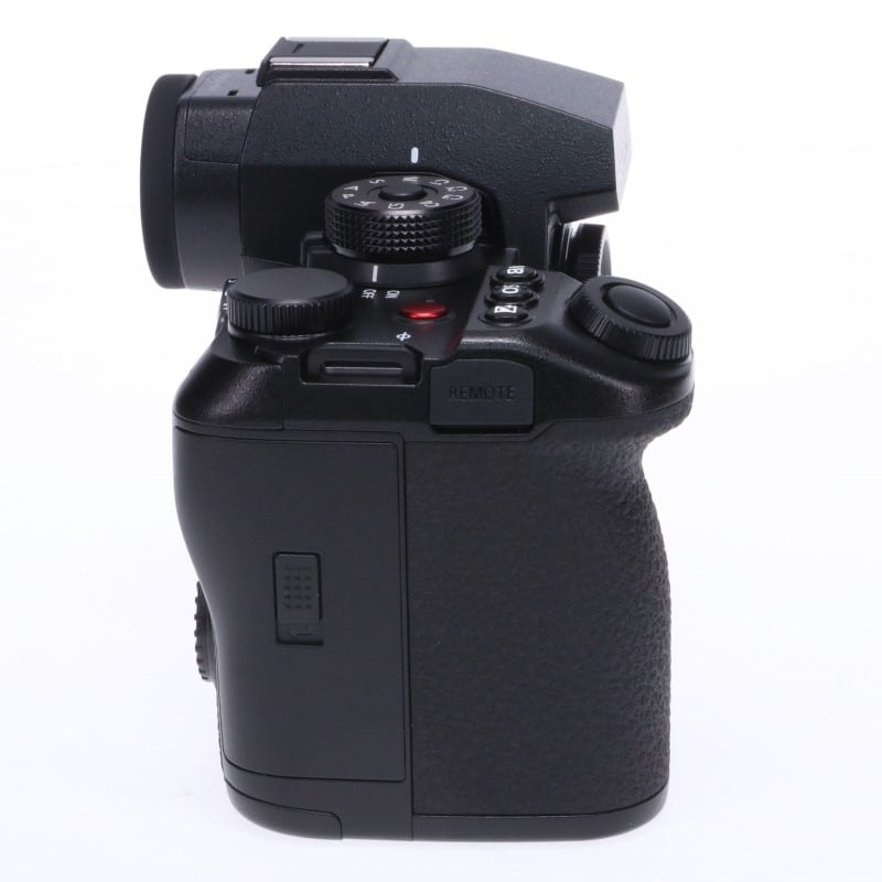 【新品未使用】Panasonic LUMIX　DC-S1M2 ボディ Panasonic LUMIX S1II ボディ DC-S1M2｜新品通販フジヤカメラ