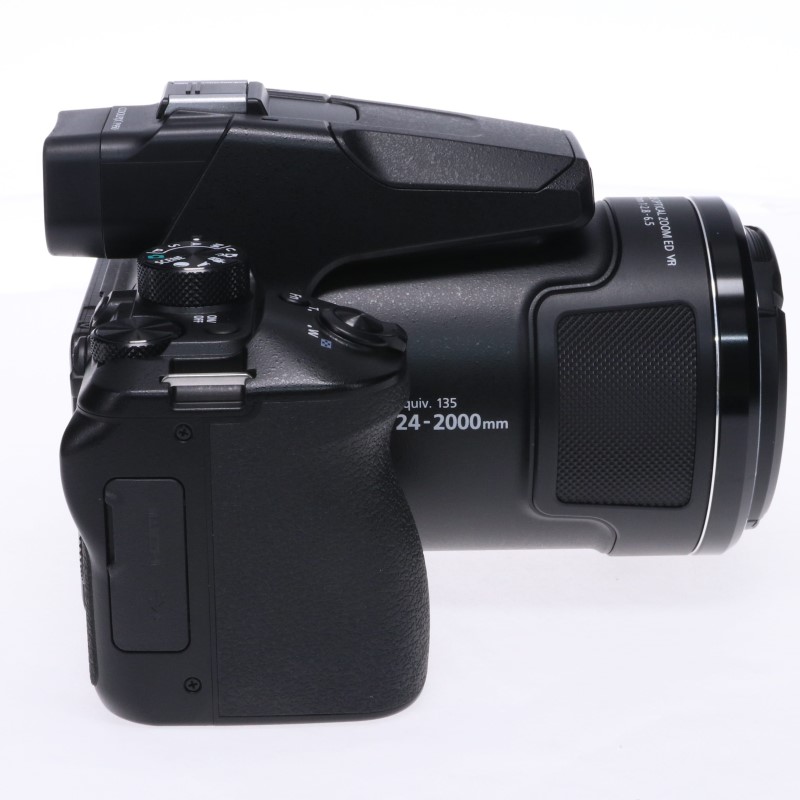COOLPIX P950