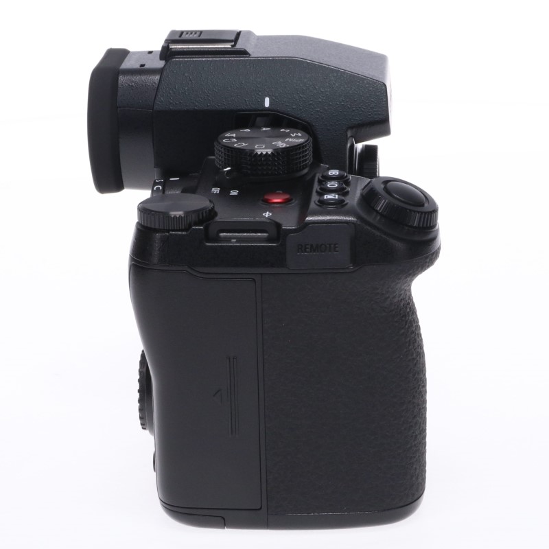 LUMIX DC-S5M2