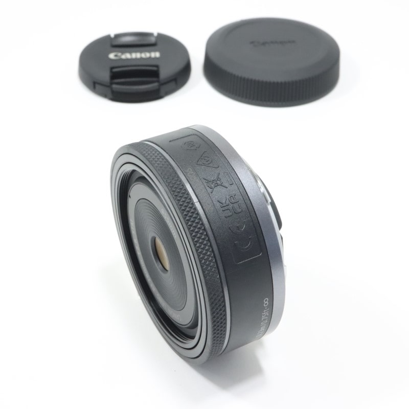 RF28mm F2.8 STM