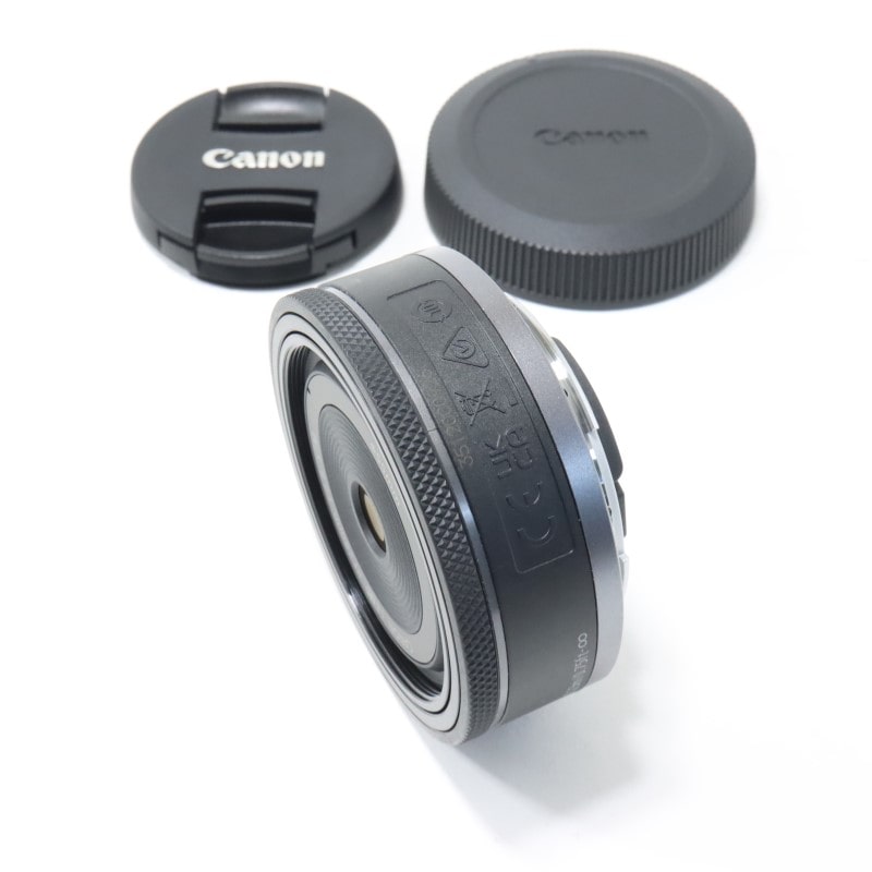 RF28mm F2.8 STM