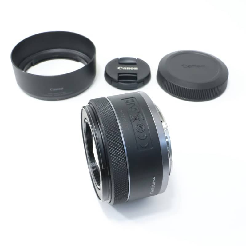 RF50mm F1.8 STM