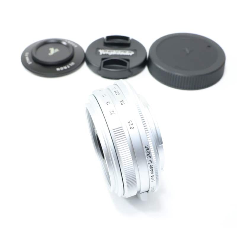 ULTRON 27mm F2 シルバー X-mount