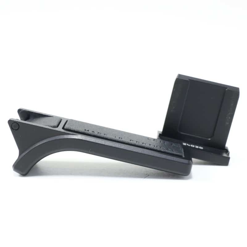 ライカM11用 サムレストブラック 24030