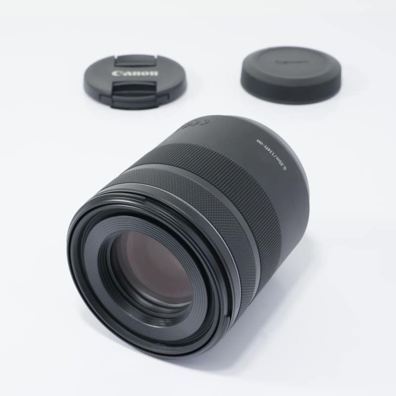 Canon RF85mm F2 MACRO IS STM 新品同様 キヤノン RF85mm F2 MACRO IS