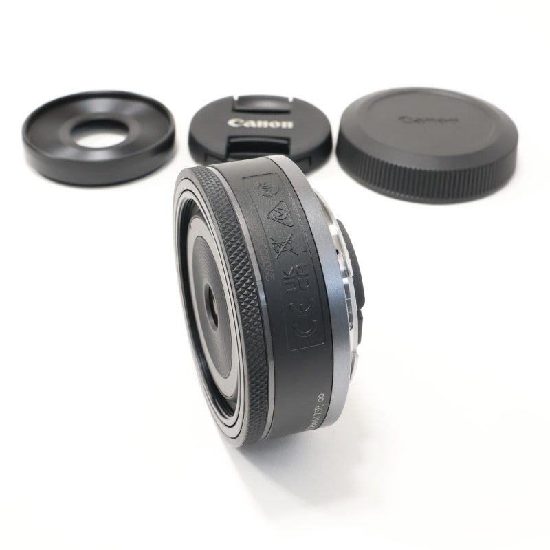 RF28mm F2.8 STM