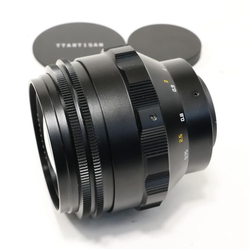 TTArtisan 75mm f/1.5 M42 ブラック