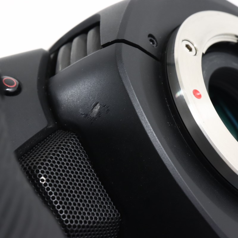 CINECAMPOCHDMFT4K [Blackmagic Pocket Cinema Camera 4K]