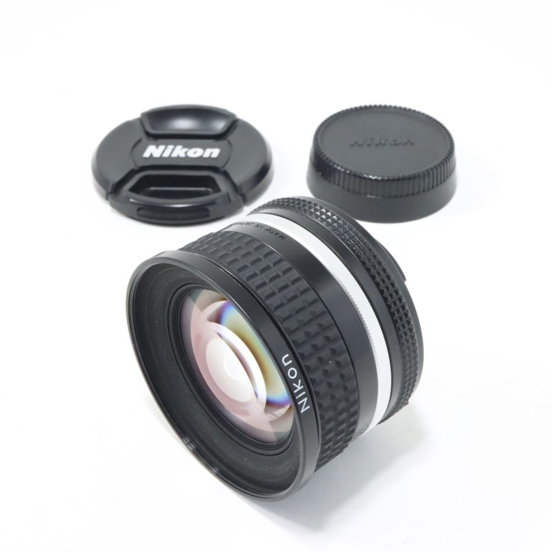 AI Nikkor 20mm f/2.8S