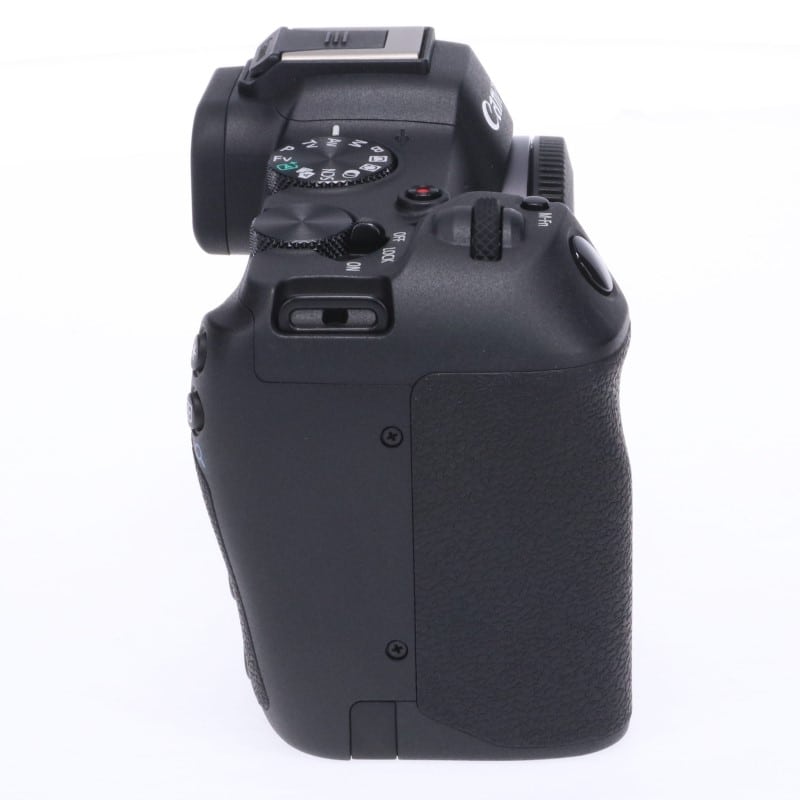 EOS R8 ボディー