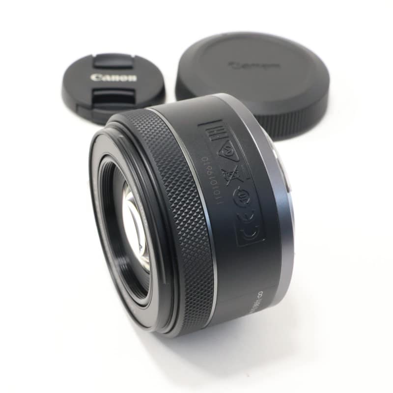 RF50mm F1.8 STM