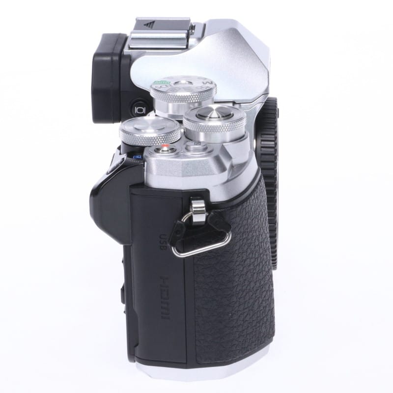 OM-D E-M10 Mark III ボディー シルバー