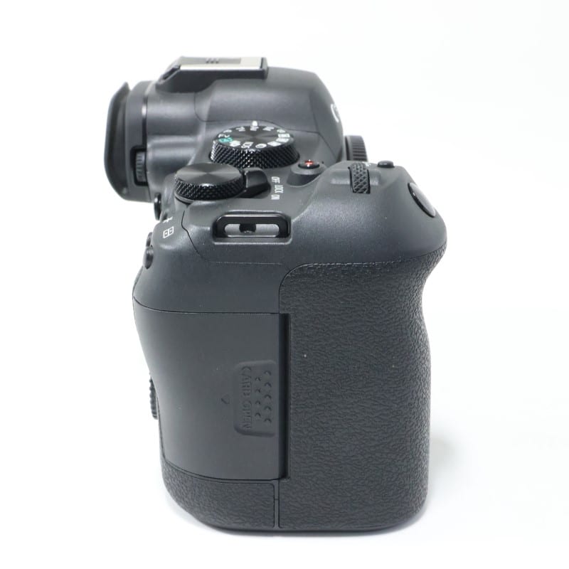 EOS R6 Mark II ボディー
