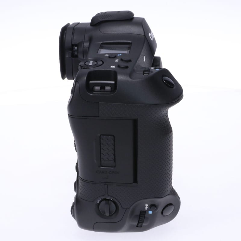 EOS R1 ボディー