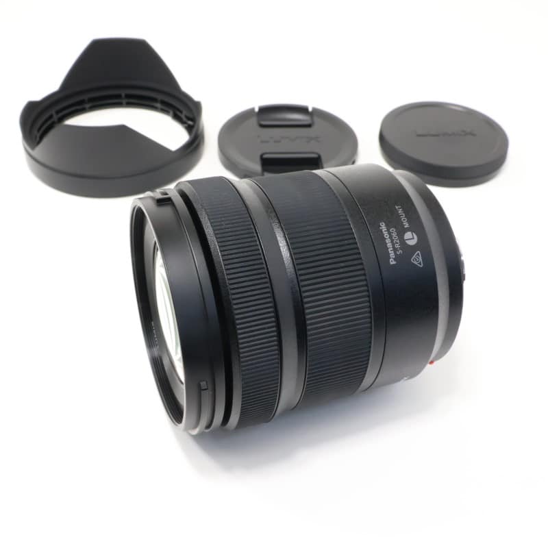 LUMIX S 20-60mm F3.5-5.6 S-R2060