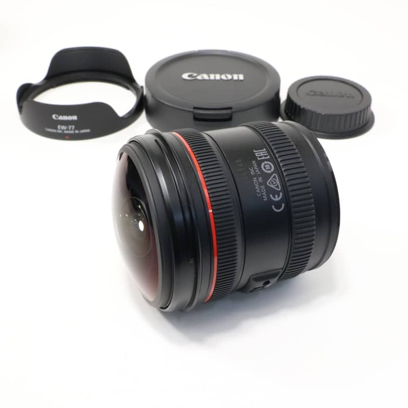 EF8-15mm F4L フィッシュアイ USM