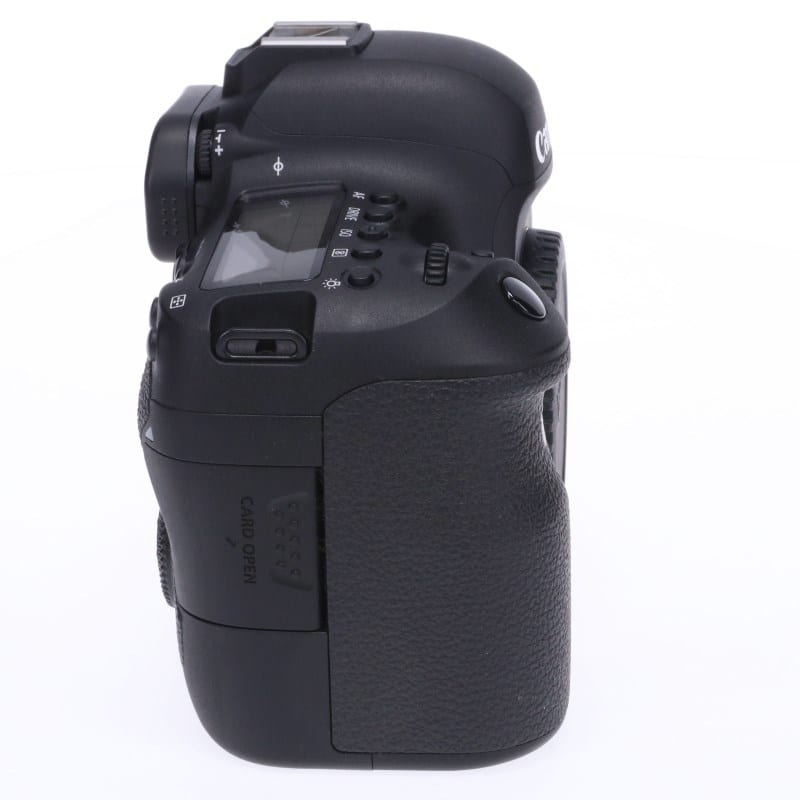 EOS 6D Mark II ボディー