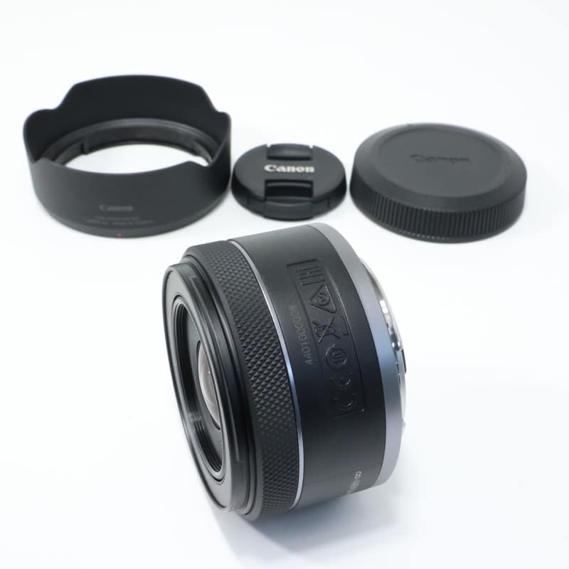 RF16mm F2.8 STM