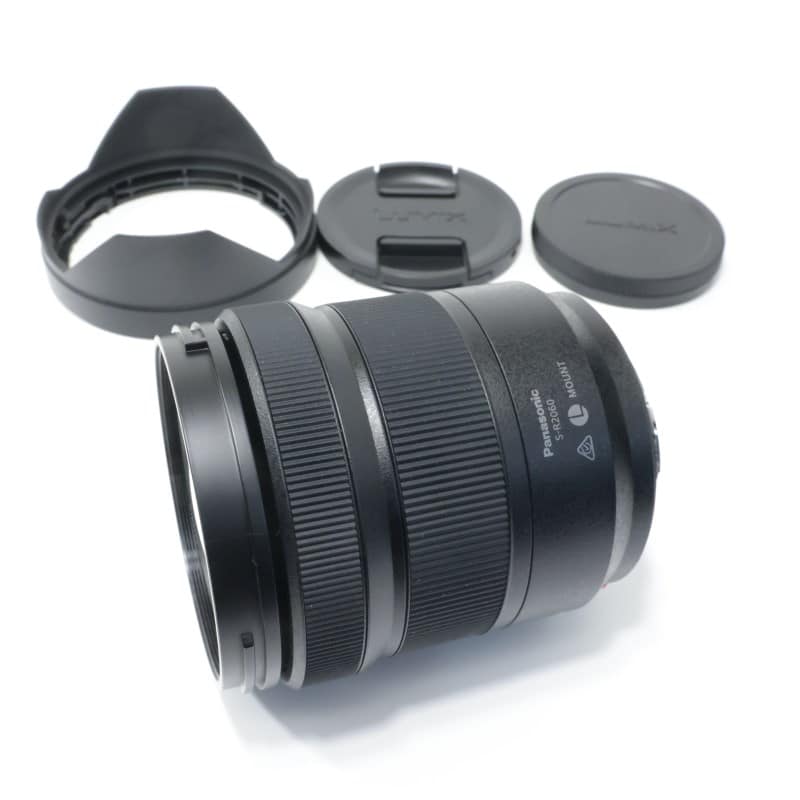 LUMIX S 20-60mm F3.5-5.6 S-R2060