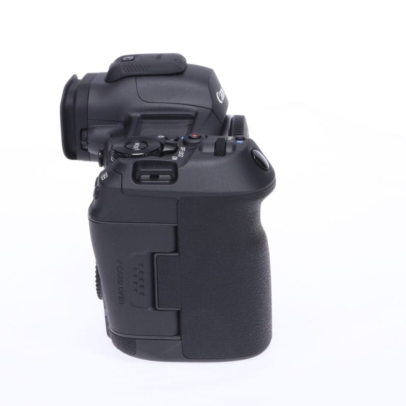 EOS R5 Mark II ボディー