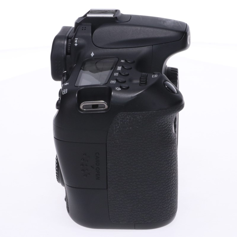 EOS 70D