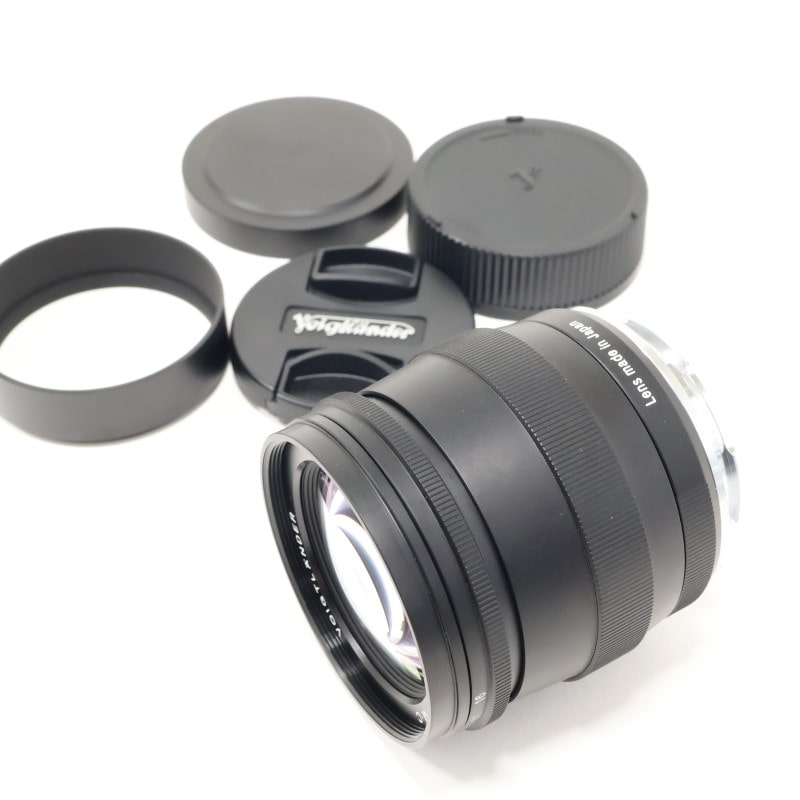 ULTRON 75mm F1.9 MC VM