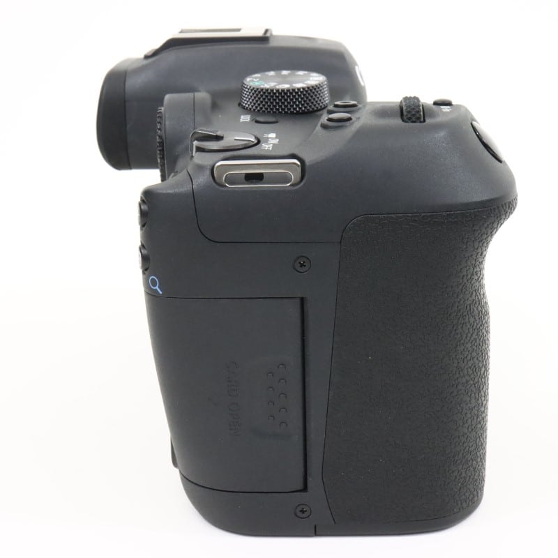 EOS R7 ボディー