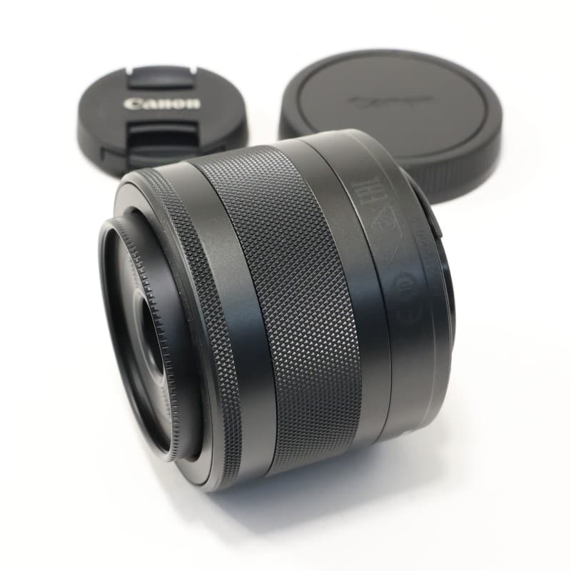 EF-M 28mm F3.5 Macro IS STM