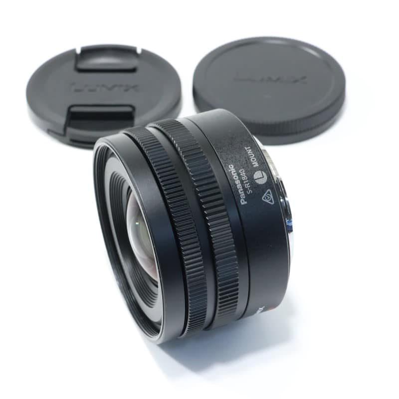 LUMIX S 18-40mm F4.5-6.3 S-R1840