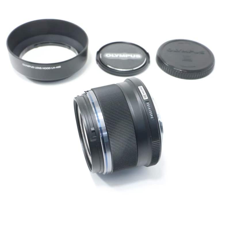 M.ZUIKO DIGITAL 25mm F1.8 ブラック